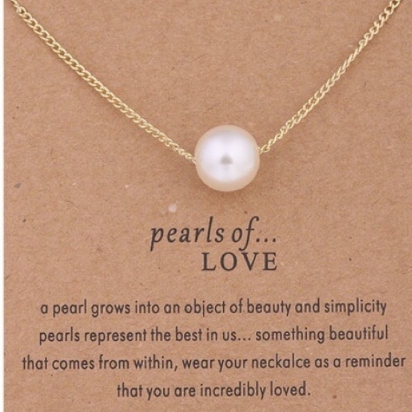 🎀 Cute minimalist faux pearl of love necklace & card! 🎀 - Picture 2 of 2